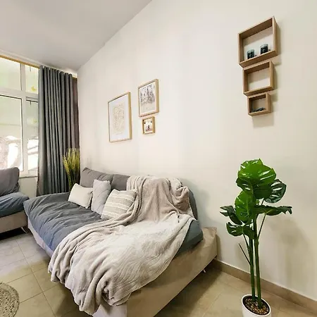 Apartment Casa Nautica By The Sea W/24h Self Check-in Golem (Tirana)