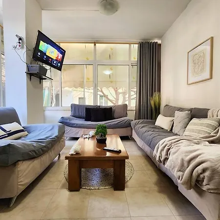 Casa Nautica By The Sea W/24h Self Check-in Golem (Tirana)